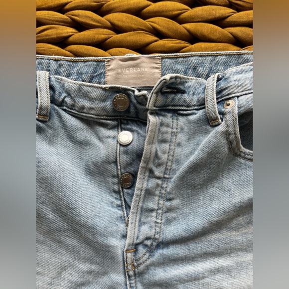 Everlane The Cheeky Short - Picture 2 of 5